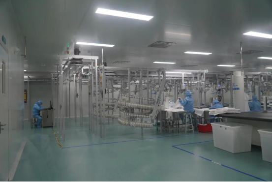 借助转产实现转型 内江经开区这家企业将医用产品卖向全球